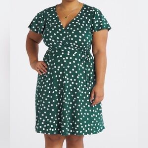 Chic Forest Green Polka Dot Midi Dress